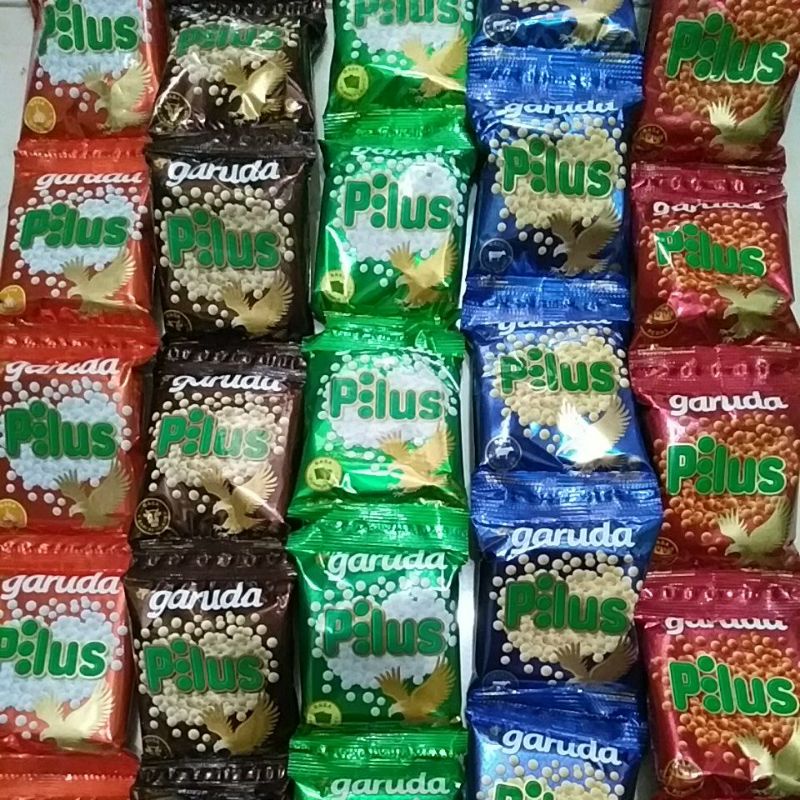 Pilus garuda 20 pcs x 8 gr ( 2 renceng )/ 1 pack