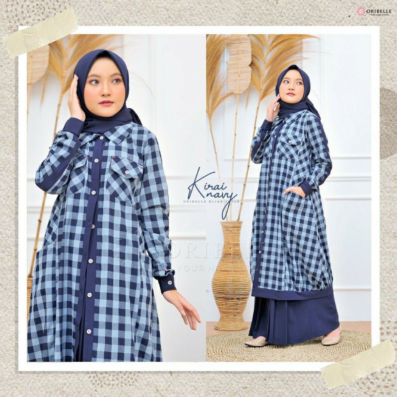 Tunik Hanami motif bunga-bunga kecil yang manis dengan inner dress tanpa lengan, HANAMI By Oribelle