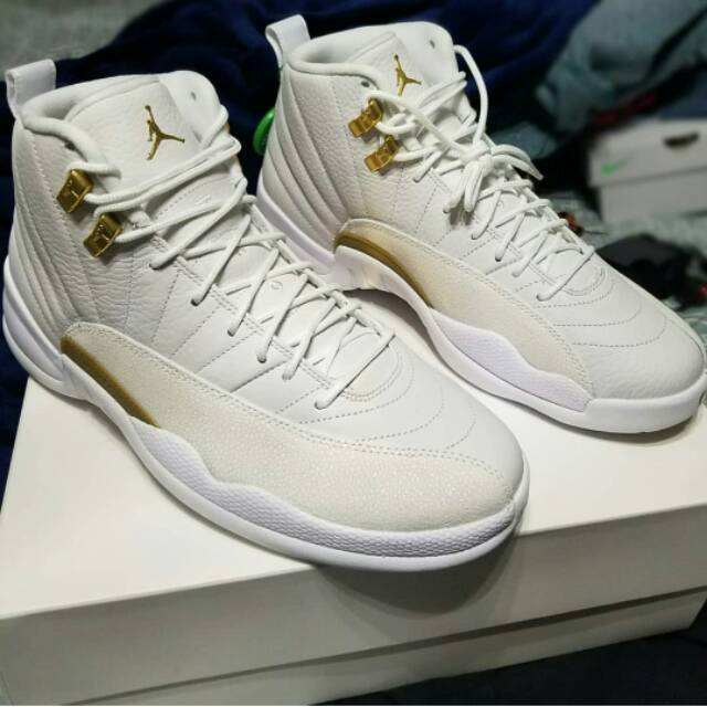 Sepatu Basket Jordan 12 Ovo White -- Sepatu Jordan 12 White
