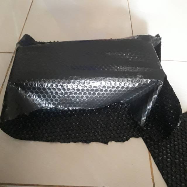 

PACKING TAMBAHAN PLASTIK BUBBLE UNTUK PAKET BESAR