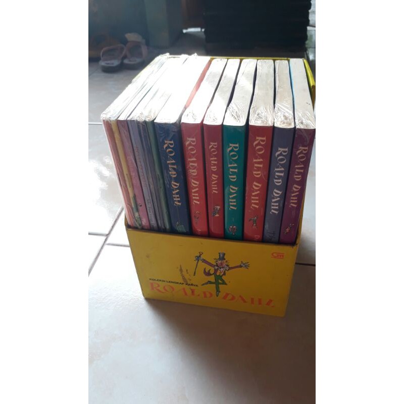 BOX SET KOLEKSI LENGKAP KARYA ROALD DAHL