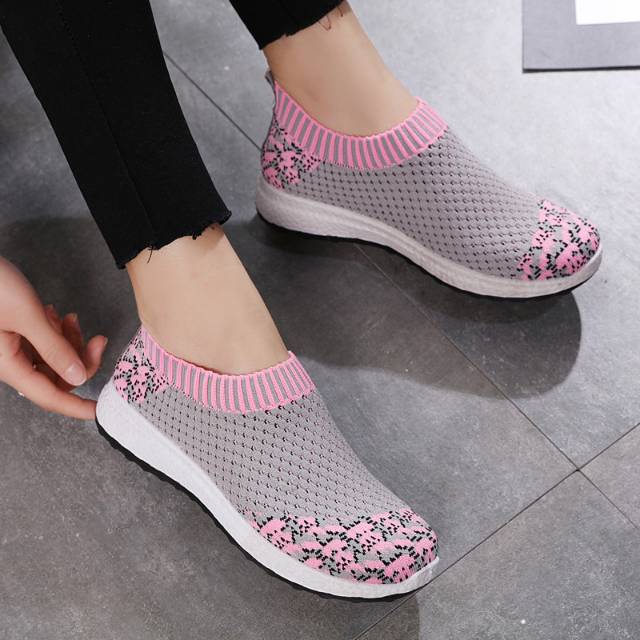 30APR Sepatu KELSEY SlipOn #TC-218