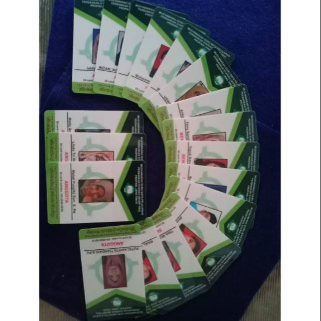 

Id card (kartu anggota), kartu pelajar