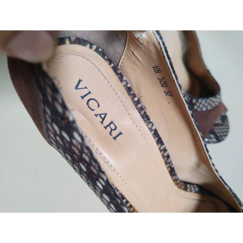 PRELOVED HIGHHEELS CEWEK SEPATU WANITA VICARI