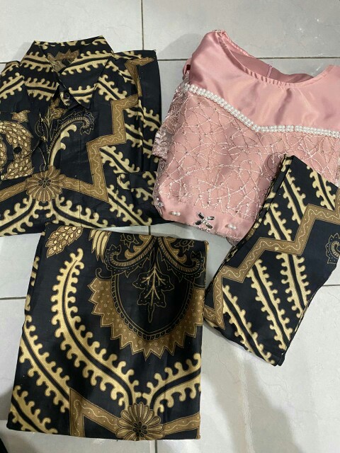 Batik Couple Kebaya Set Adira Series Tunangan Lamaran Wisuda Kondangan Kekinian 2021