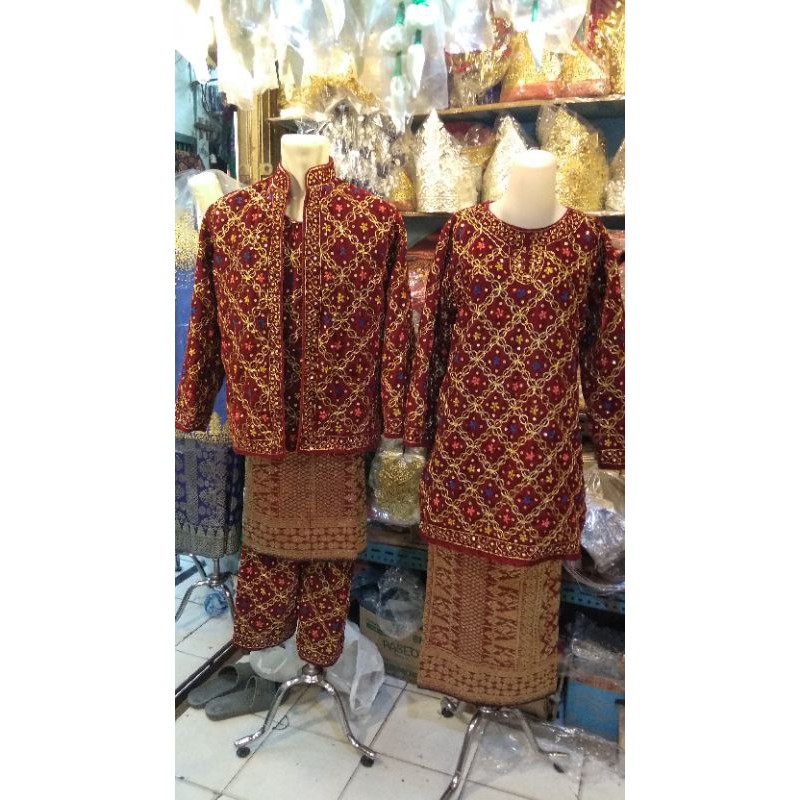 baju pengantin angkenan Palembang tampa kain songket