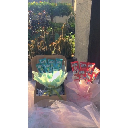 

Minis potsnack bouquet| buket snack| gift| hadiah pacar| kado ulangtahun|