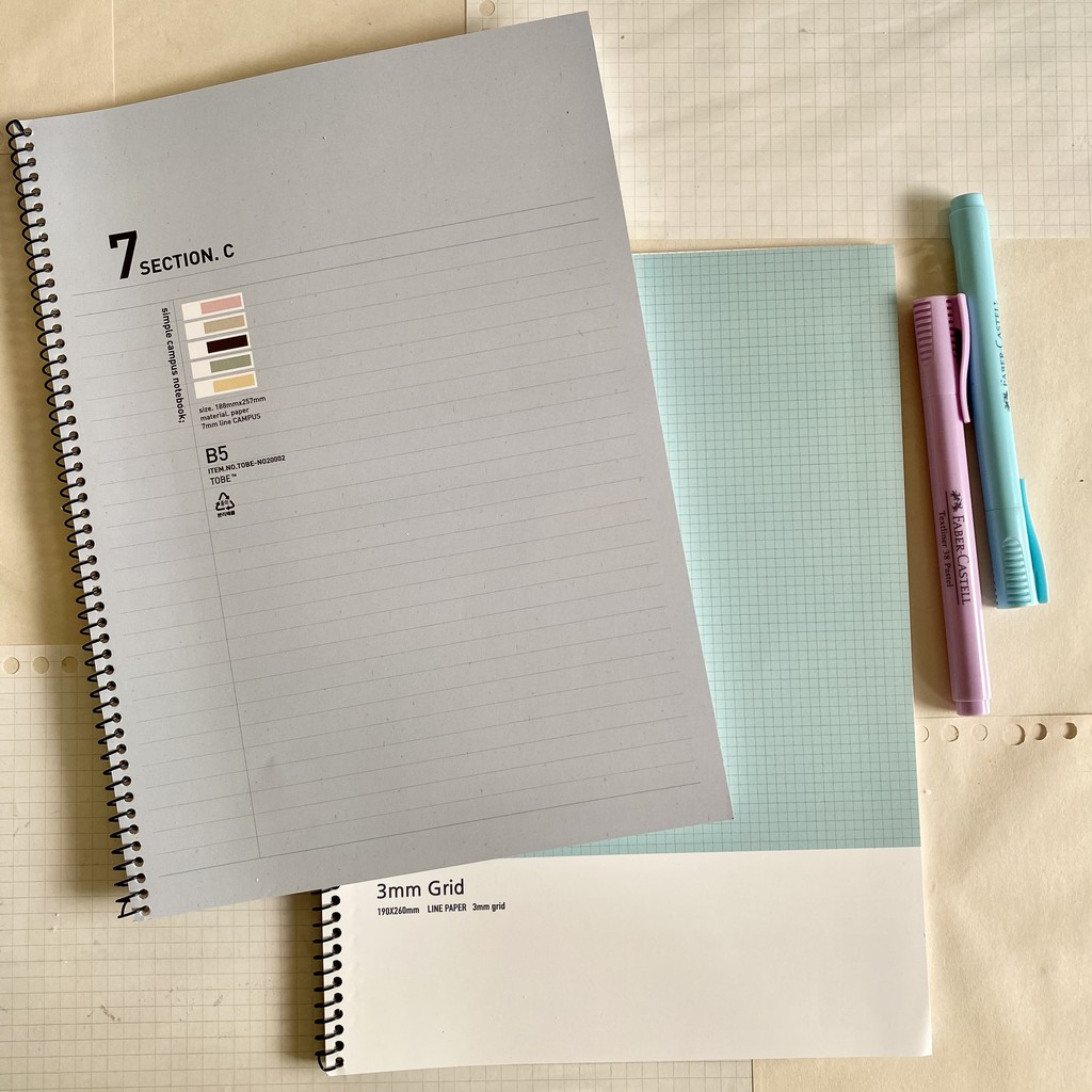 

School Notebook Spiral Line Grid B5/ Buku Catatan
