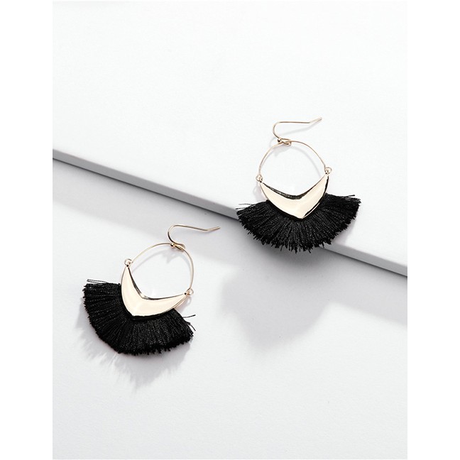 LRC Anting Gantung Fashion Alloy Geometric Arrow Line Ear Tassel Earrings F78955