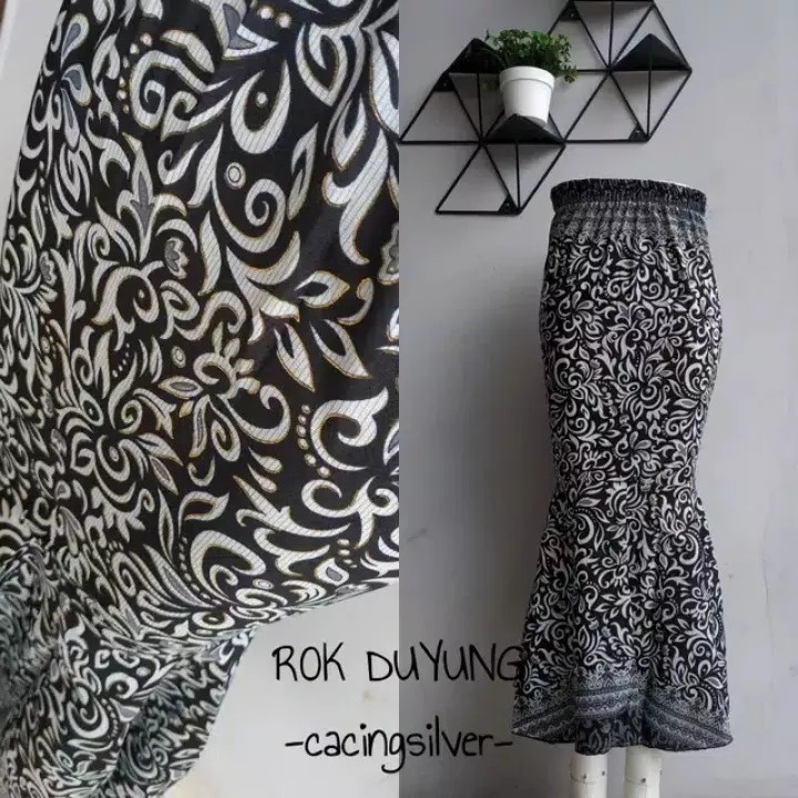 Rok Duyung Bawahan Kebaya Motif Azalea Hitam