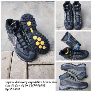 Dijual sepatu gunung DISCOVERY expedition hitam list biru Murah