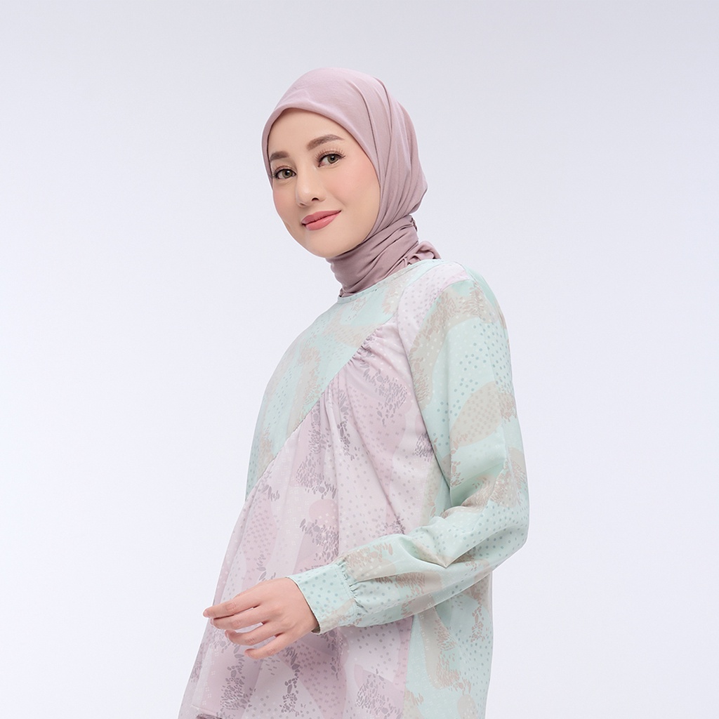 ZM Zaskia Mecca Feat Fanny Fabriana - Xanju Sea Salt Blouse - Jelita Indonesia - Edisi Geopark Belitung