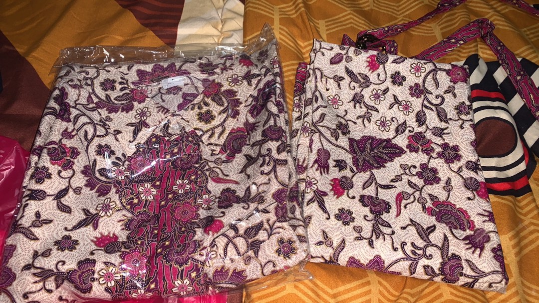 Lembayung.id / Kemeja Batik Lengan Panjang Tanjung Pink