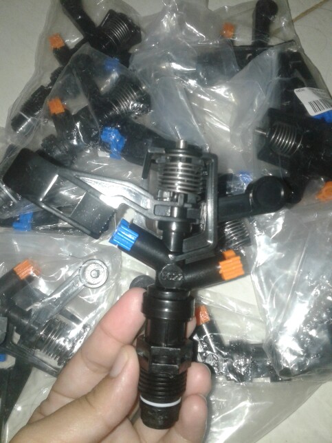 Sprinkel Alat Penyiram Tanaman
