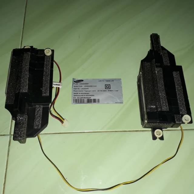 Speaker Speker Spiker Samsung LA32D400 LA32D400E1 LA32D400E1XXD