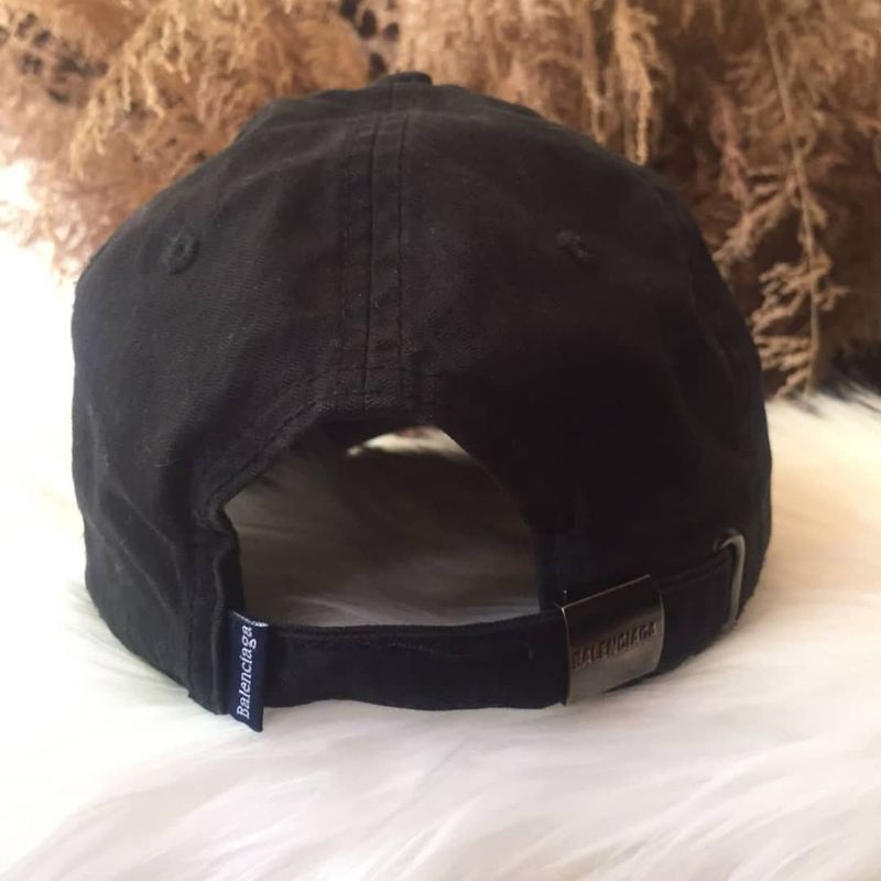 Topi Balenciaga original
