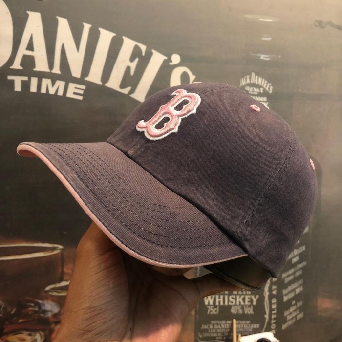 Topi MLB BOSTON VINTAGE thrift second nba new era vtg nfl nike Adidas