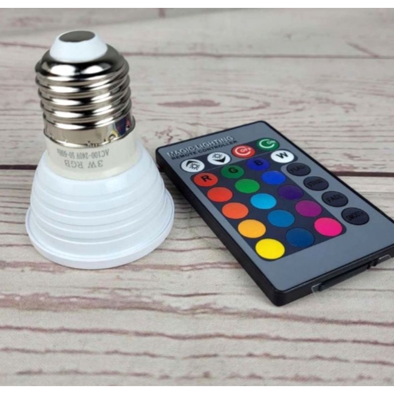Lampu Sorot LED Warna Warni Dengan Remote Kontrol Bohlam Tembak RGB