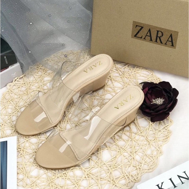 Sepatu wanita import 258