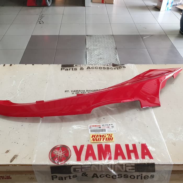 COVER UNDER, LOWER, SIRIP FINO 125 MERAH (BJ8-P0) ASLI YAMAHA