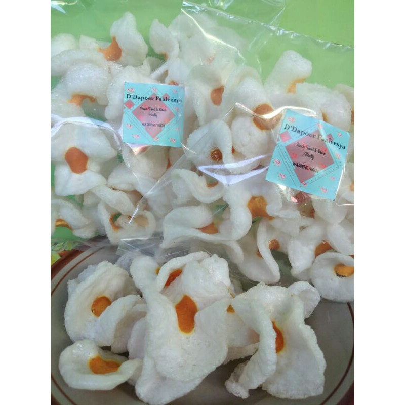 

kerupuk telor asin
