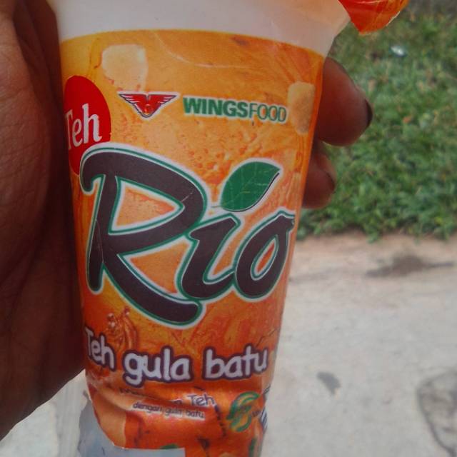 

Teh rio gula batu 190 ml