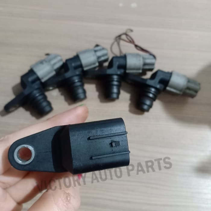 Sensor Crankshaft Position CKP Sensor Suzuki 33220-76g30 Asli ORI COPOTAN - Absscs Suzuki