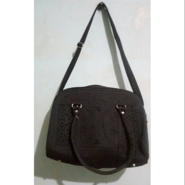 Preloved Tas Aceh Bordir Hitam