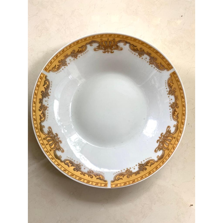 Piring makan besar motif mahkota ukuran 22,5 cm / 9 inch