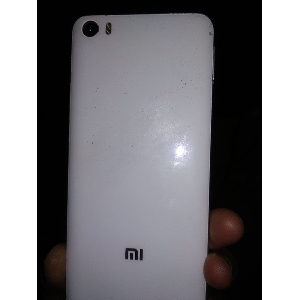 Mi 5 3/64 Mantan Flagship