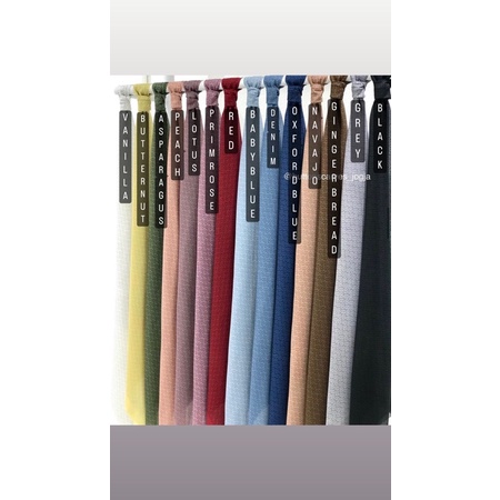 Tapis Monogram Buttonscarves