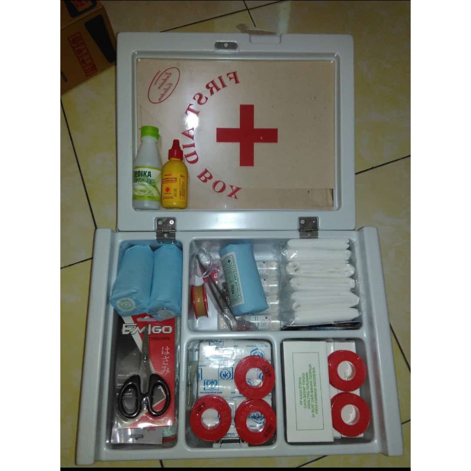Jual KOTAK P3K Plus Isi Lengkap Indonesia|Shopee Indonesia