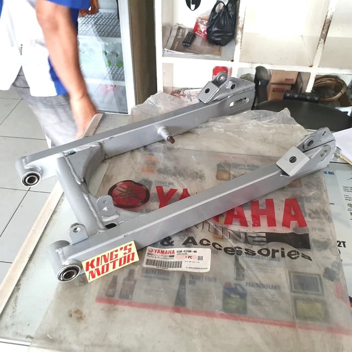 swing arm jupiter (2000-2003) original YGP