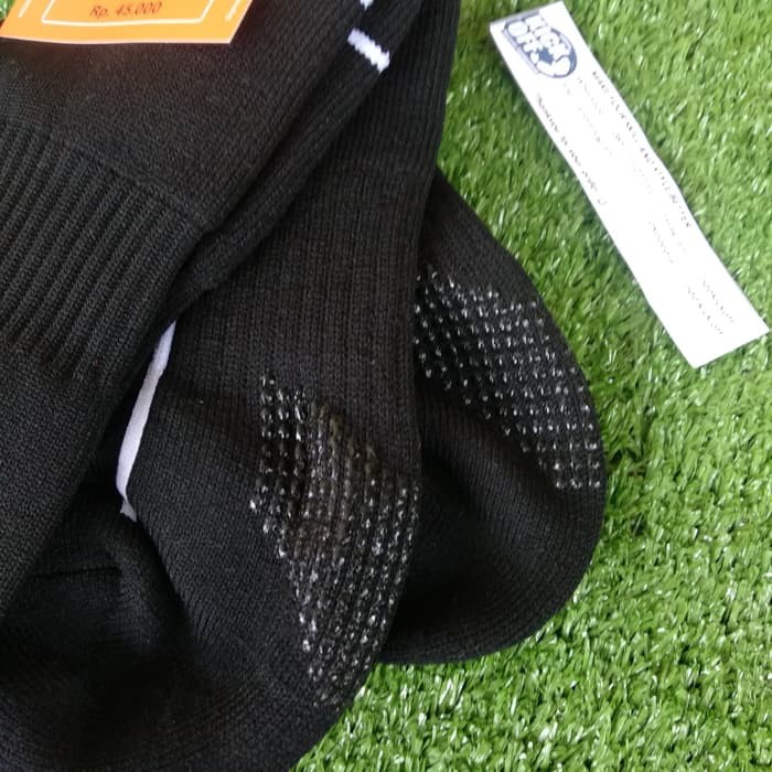 KAOS KAKI BOLA / KAOS KAKI FUTSAL  ORTUSEIGHT HELIOS FB SOCKS - BLACK/ WHITE