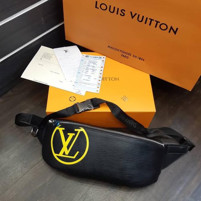 Barang Terbaru Tas pinggang pria louis vuitton Kulit PROMO