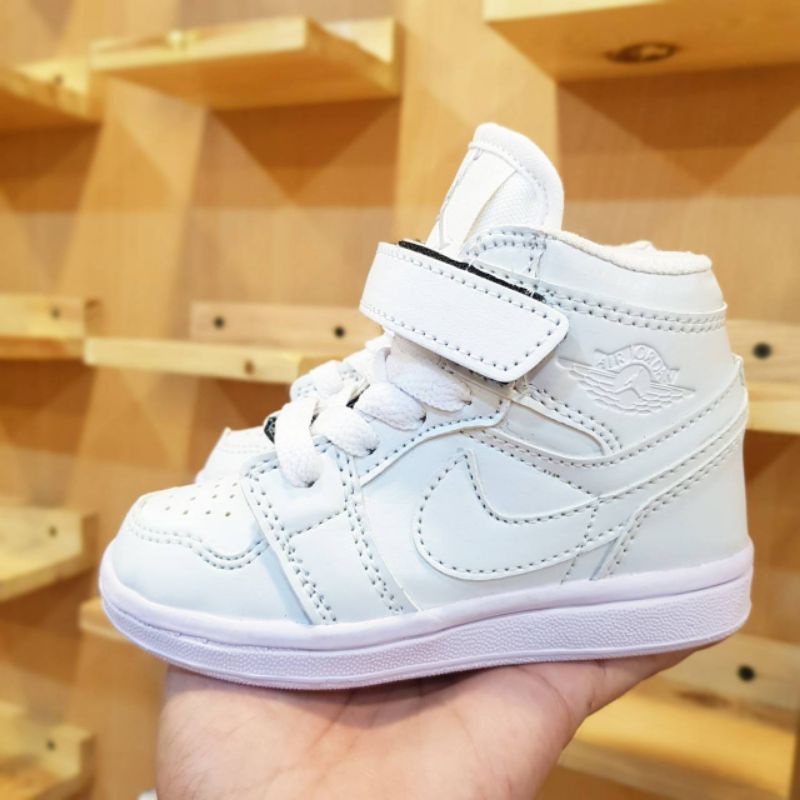 sepatu anak sneaker anak sepatu anak laki laki sepatu anakcowok sepatu anakcewek full white/putih mo