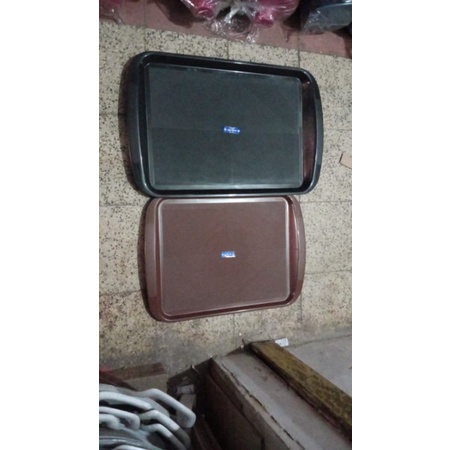 Nampan Plastik coklat lucky star