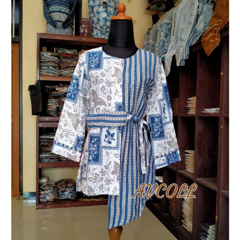 tey-17 Batik wanita ASJ SA HRB026 Kenongo Kemeja Tosca Pendek-Kupu Biru