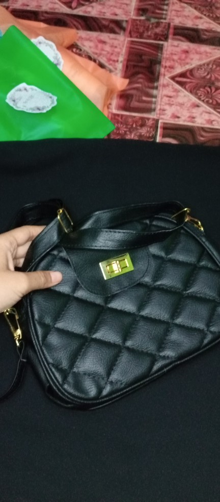 Tgb Botol Minum Kaca Dengan Handle Sarung Karakter