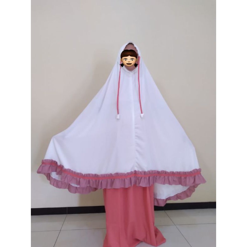 RM PONDOK PESANTREN SANTRI Mukena atau imamah santriwati Darussalam Gontor Putri