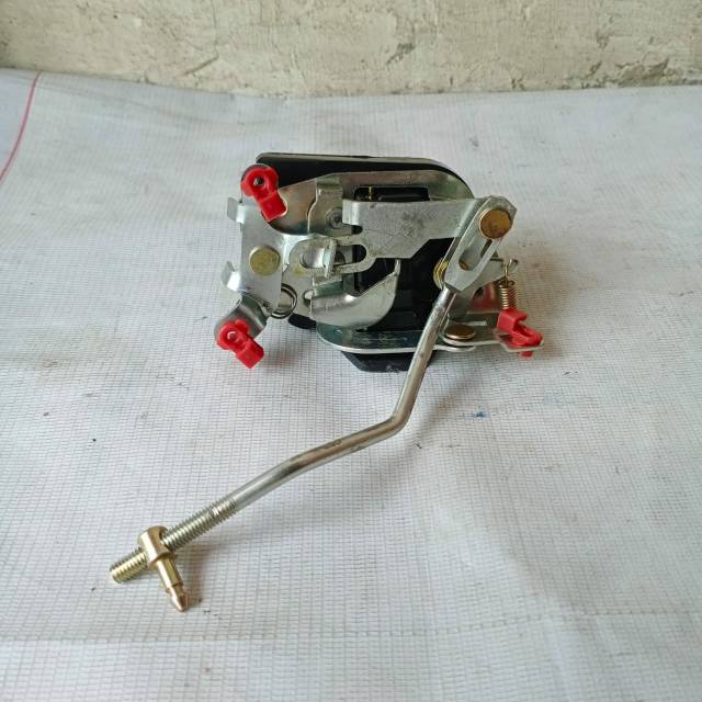 door lock pintu depan kanan kunci pintu depan bagian kanan Rh Futura t220ss T120ss Futura kanan