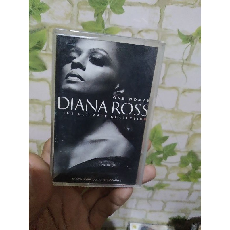 kaset pita diana ross / the ultimate collection