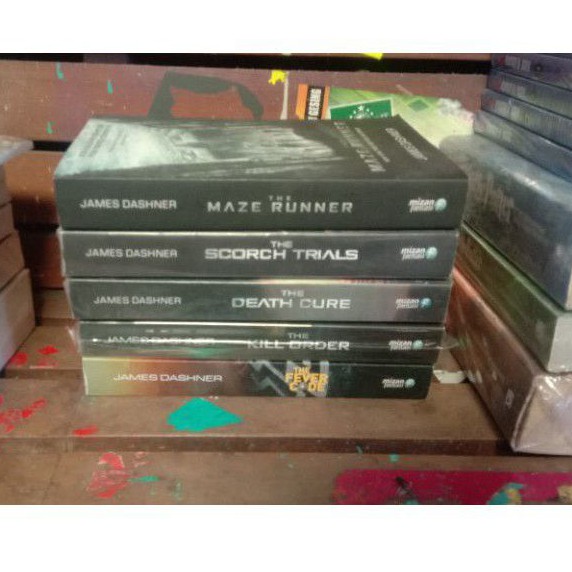 Novel Set Maze Runner