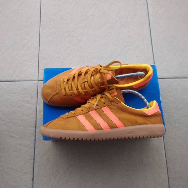 Adidas Bermuda solar size 43½ used vgc original 100%