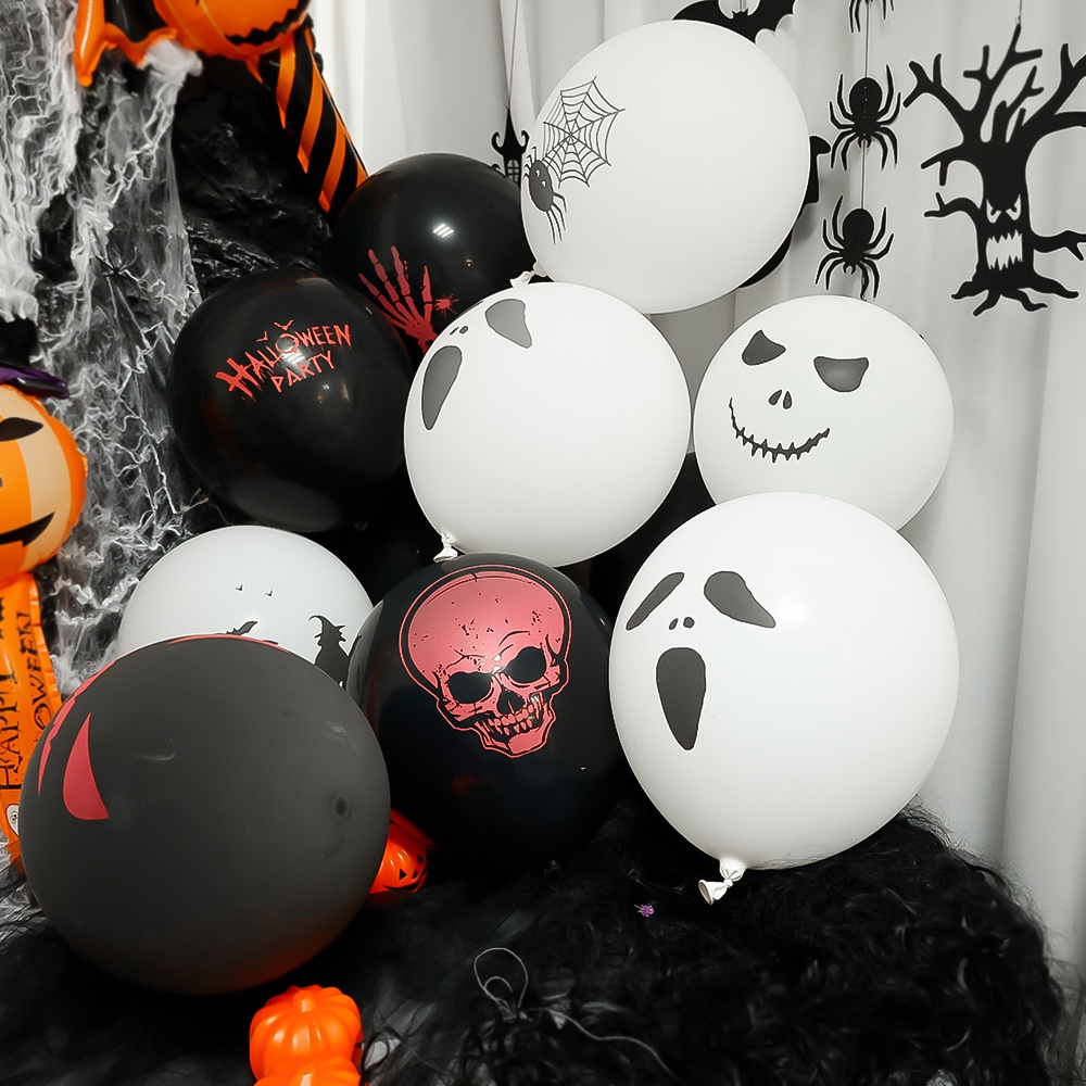 10pcs Balon Latex Motif Hantu Laba-Laba Kelelawar Tengkorak Warna Hitam Putih Ukuran 12 Inci Untuk Dekorasi Pesta Halloween