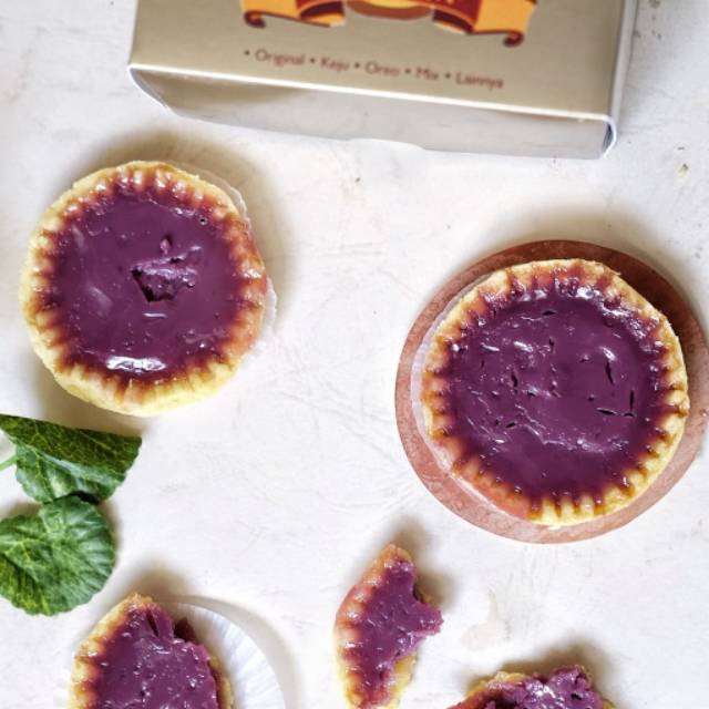 

Pie Susu ZARRA Me Rasa Blueberry (isi 10 pcs)