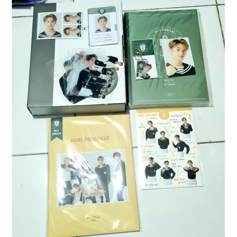 [SHARING MARK Ver.] NCT DREAM - Back To School Kit NCTDREAM Brochure /Sticker/ Transparent Photocard