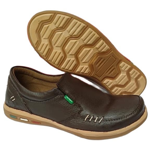 Sepatu kulit pria casual merek kickers handmade slip on asli original kasual hiking tanpa tali murah