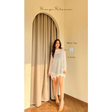 Bronze behavior shore top white