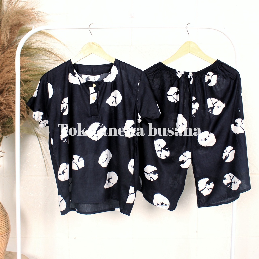Setelan Baju Tidur Piyama Pendek Motif Daun Warna Bahan Rayon-Motif 06